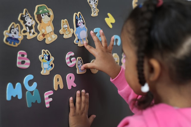 Produktbild 2 för Bluey Magnetlek Micki