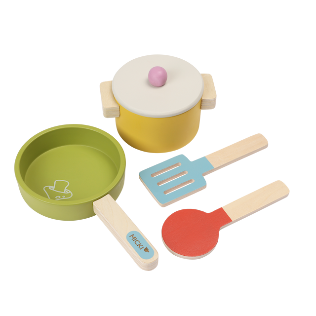 Micki Kattilasarja Puuta