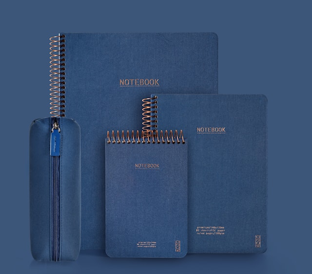 Produktbild 2 för Anteckningsbok A5 Premium Navy KOZO