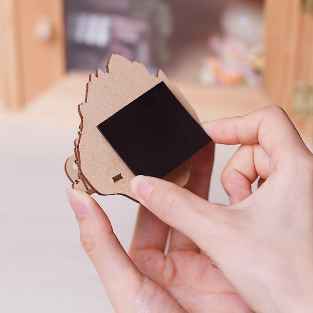 Produktbilde 3 for Book Nook: DIY Magnetisk Bayerisk Piknik, Caratem