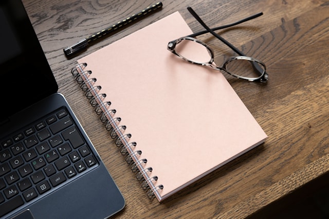 Produktbild 4 för Anteckningsbok A5 Dotted Dusty Pink 90 Blad Bigso Box of Sweden