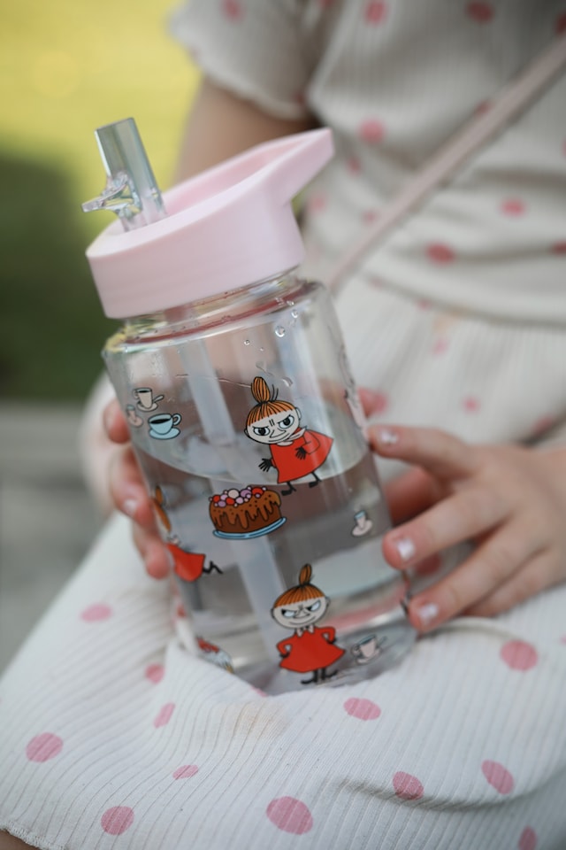 Produktbild 2 för Mumin Lilla My Vattenflaska i plast Rätt Start