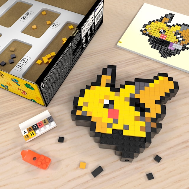 Tuotekuva 2 - Mega Pokémon Pixel Art Pikachu