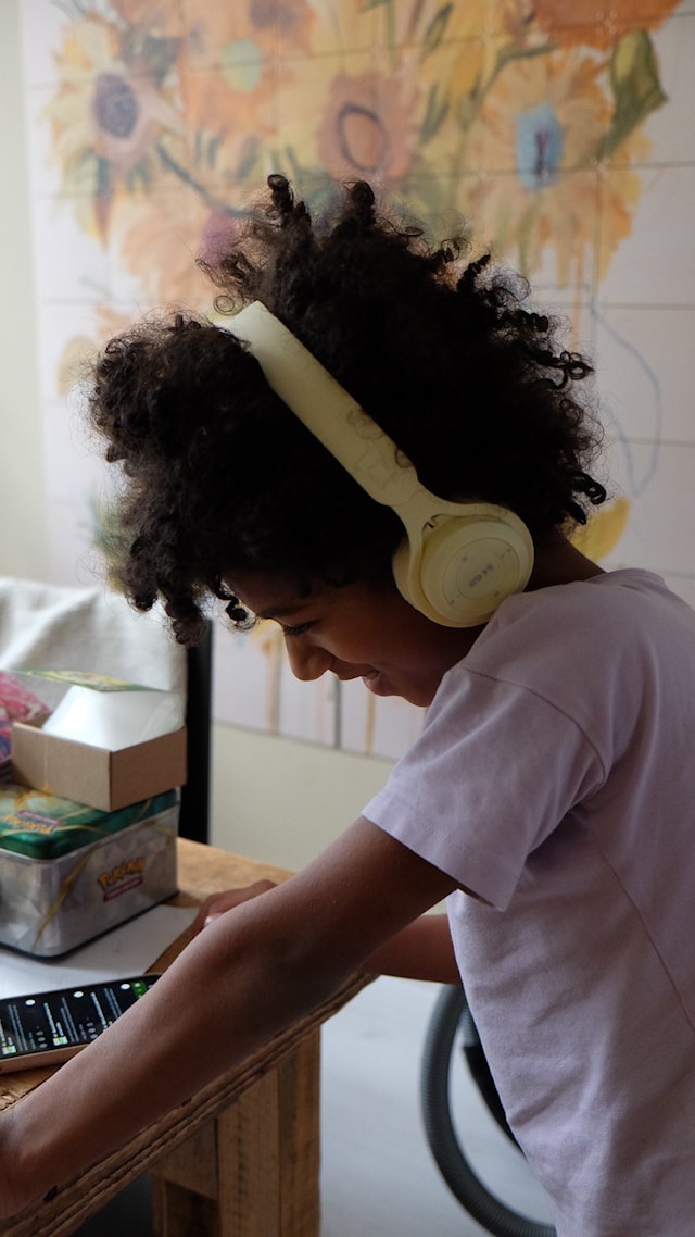 Produktbild 3 för Trådlösa Hörlurar Lalarma Rosa