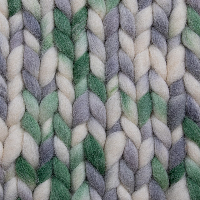 Produktbild 2 för Chunky Wool Print Garn 200g Morgongåva C145 Adlibris