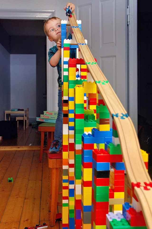 Tuotekuva 5 - Track Connector 20 Slope Toy2