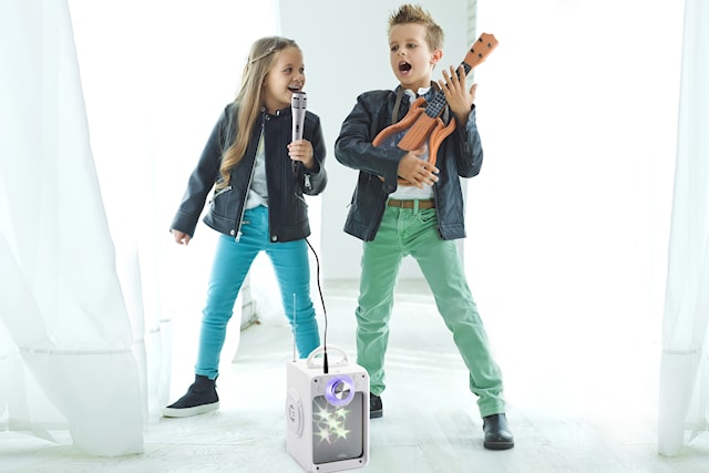 Produktbild 3 för Karaoke Machine with Bluetooth Disco LED Light White Stars